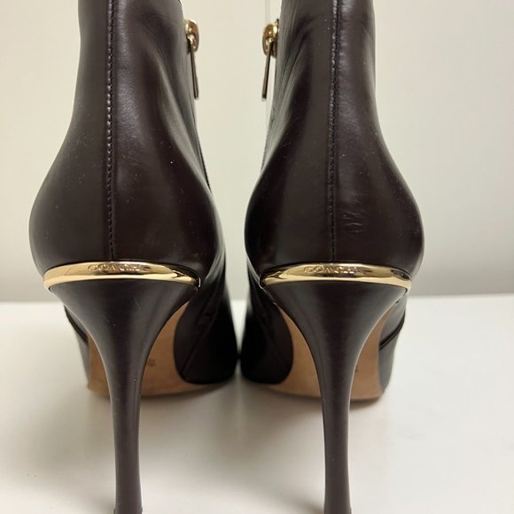 COACH High Heel Brown Leather Ankle Boots, size 9 like new - Picture 3 of 5